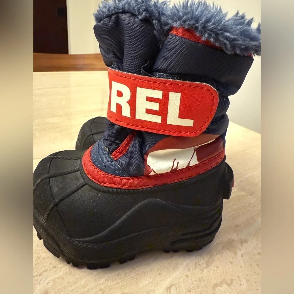 Sorel Blue, Black and Red Toddler Winter Snow Boots Size 4